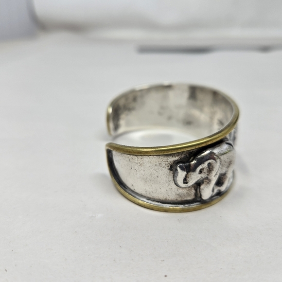 Taxco Sterling Silver Mexico Vintage 2 Tone Elephant Cuff Bracelet Good Luck 30G - Picture 4 of 11